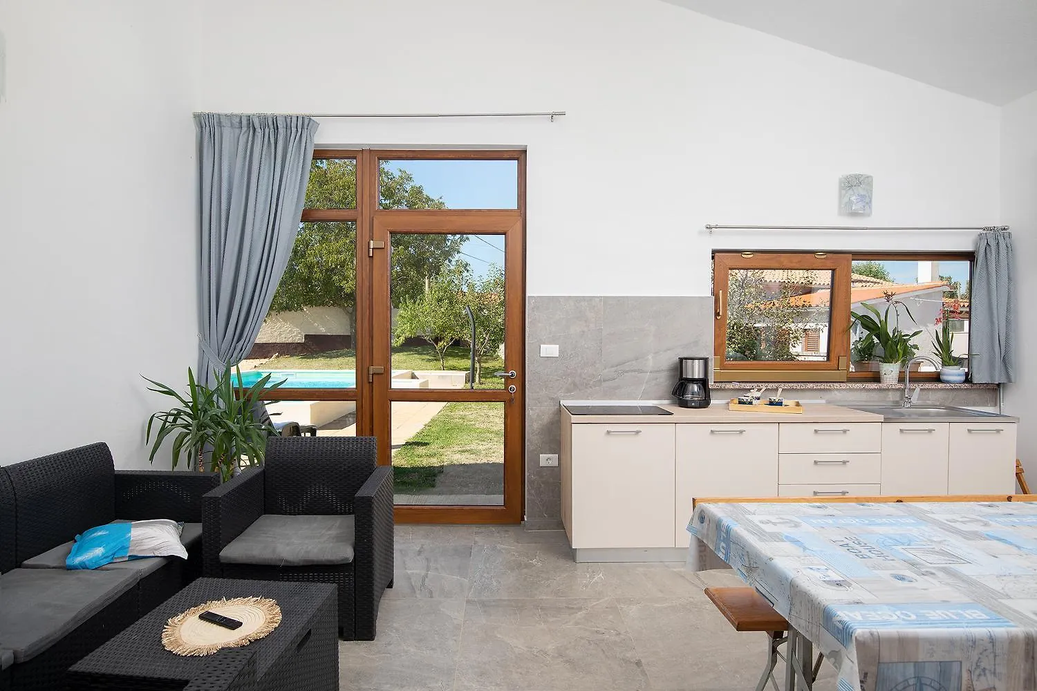 Kuzinici Villa Divsici Holiday home