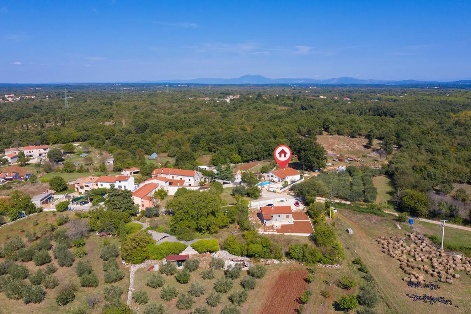 Kuzinici Villa Divsici 0*,  Croatia